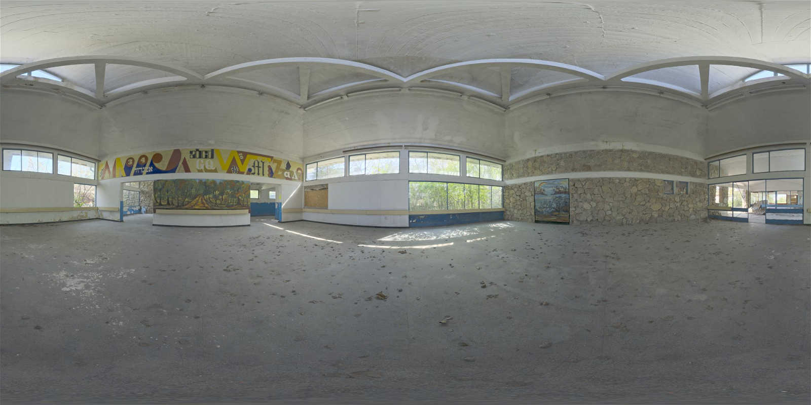 HDRI – Abandoned Hall 01 – urban - thumbnail 1