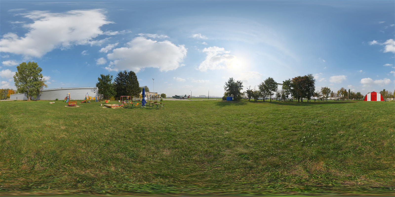 HDRI – Air Museum Playground – nature - thumbnail 1