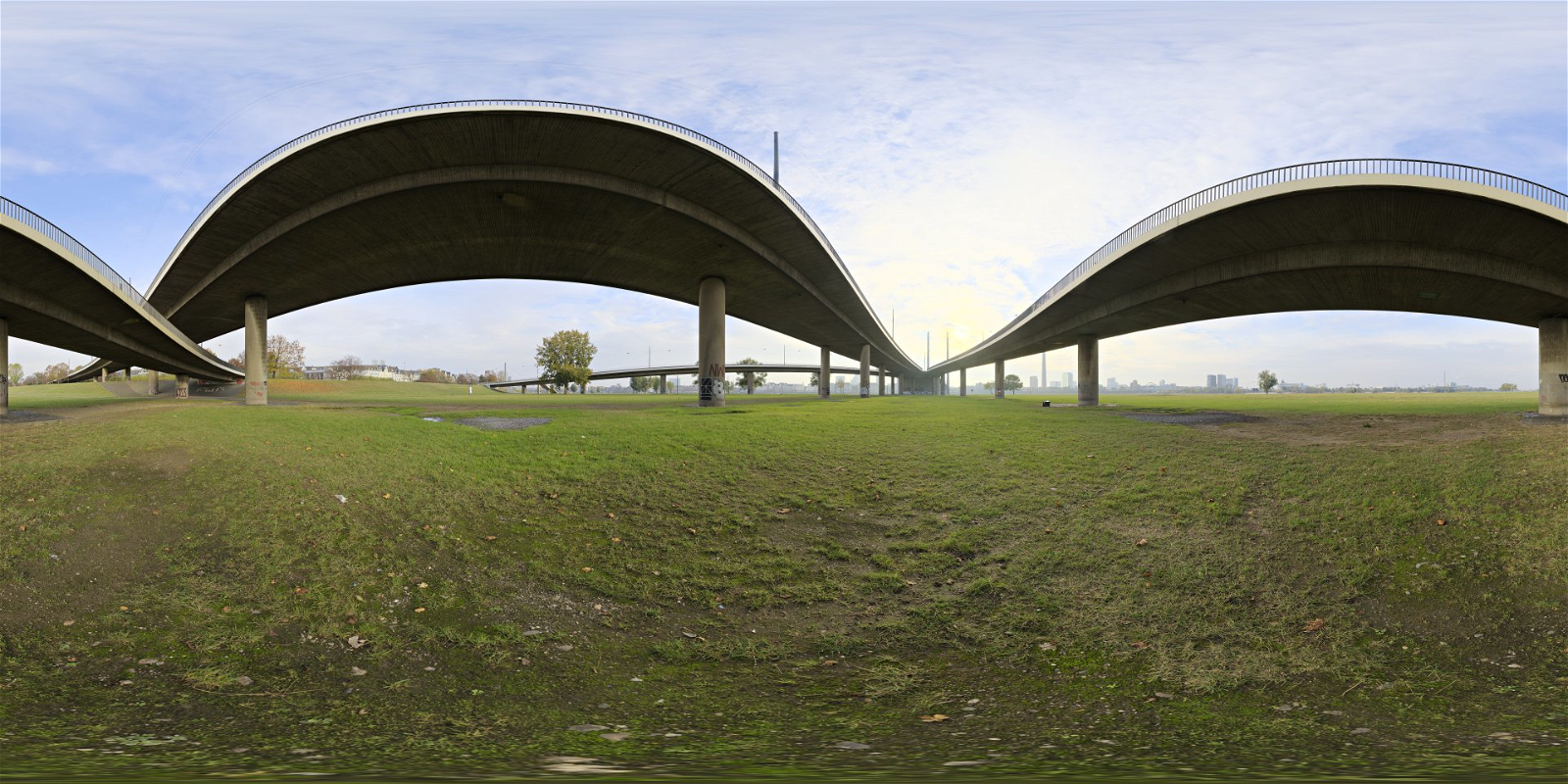 HDRI – Between Bridges – urban - thumbnail 1