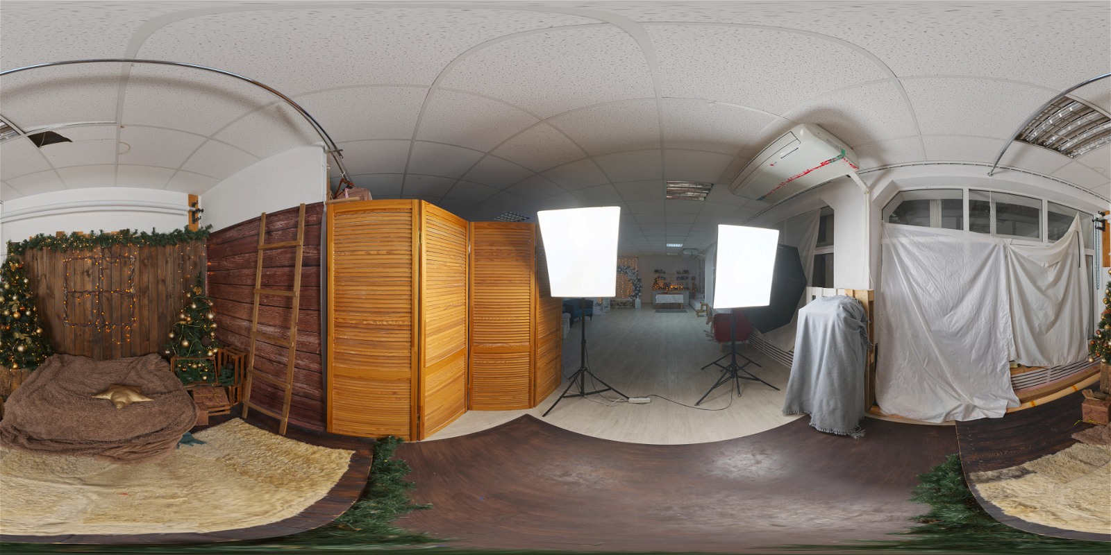 HDRI – Christmas Photo Studio 02 – studio - thumbnail 1