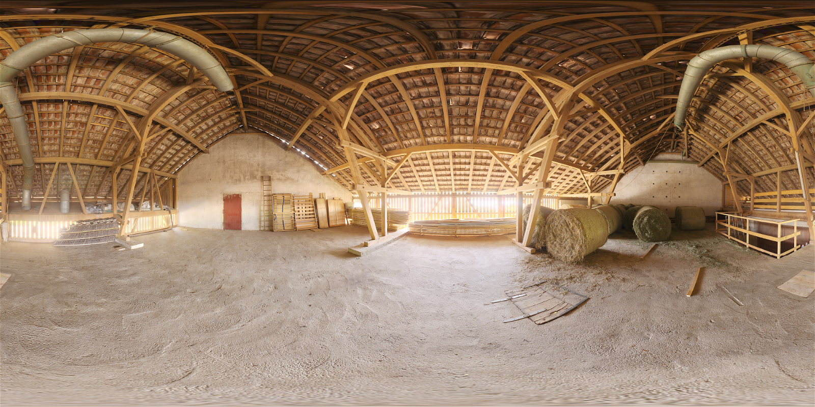 HDRI – Hayloft – urban - thumbnail 1