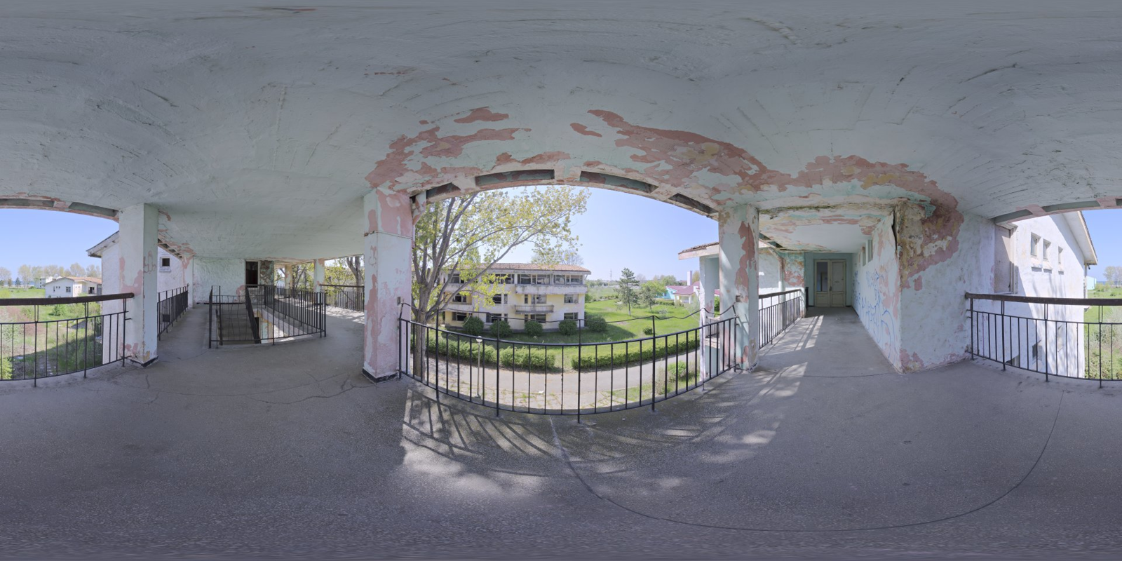 HDRI – Old Apartments Walkway – urban - thumbnail 1