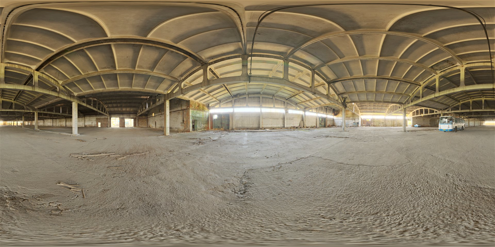 HDRI – Old Bus Depot – urban - thumbnail 1