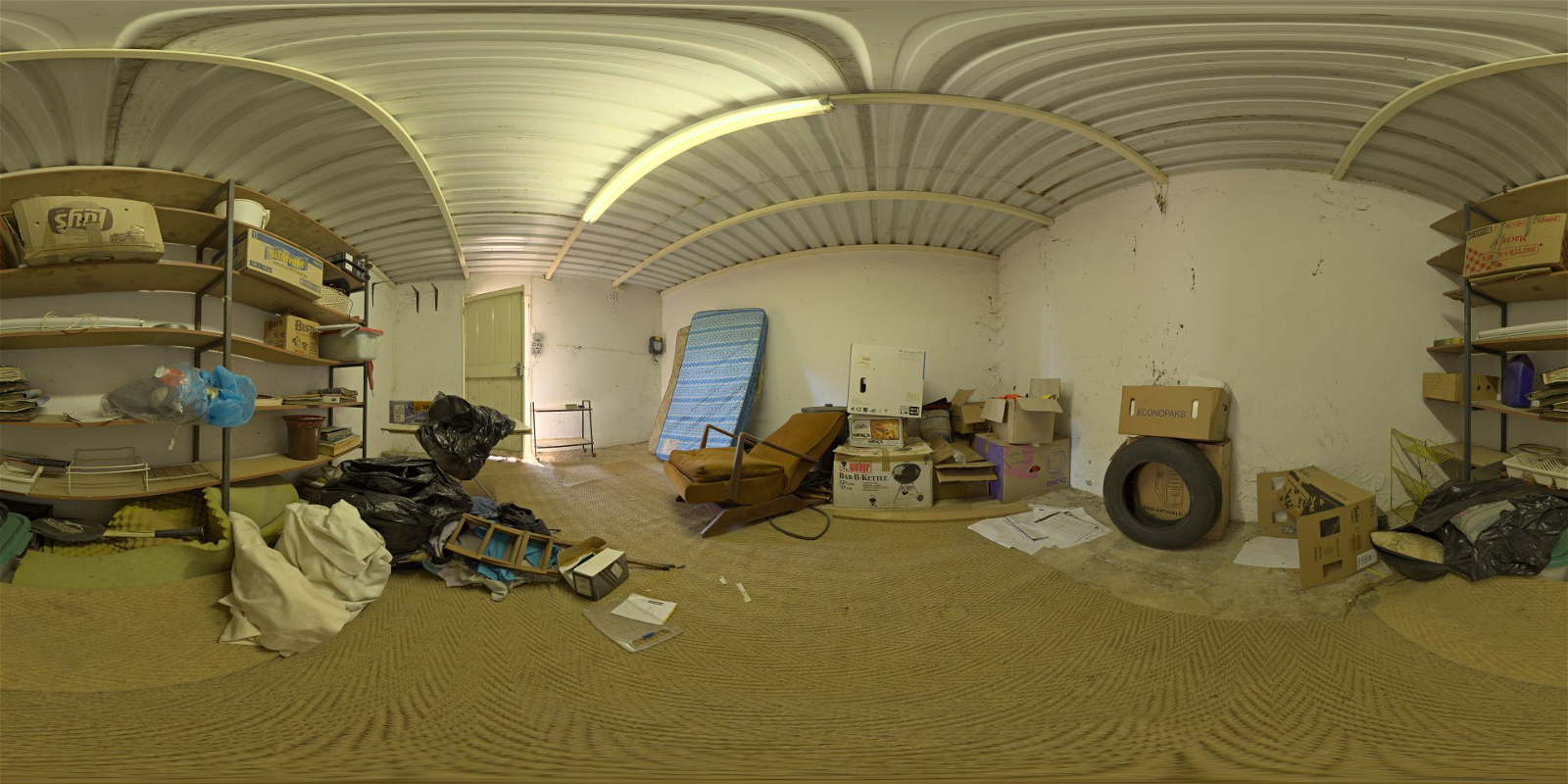 HDRI – Storeroom – urban - thumbnail 1